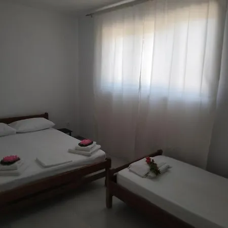 Ekaterini Apartamento *